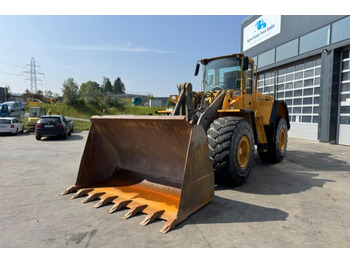 VOLVO L150E Radlader