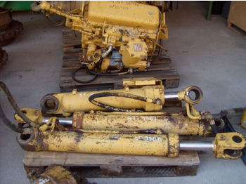 CATERPILLAR Hydraulikzylinder