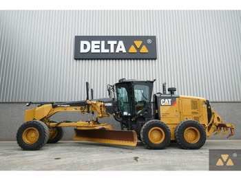 CATERPILLAR 140M Grader