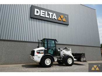 Radlader Caterpillar 906M: das Bild 5