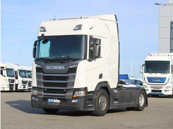 SCANIA R 450 Sattelzugmaschine