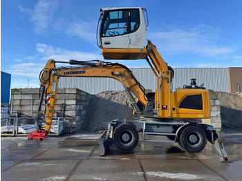 LIEBHERR LH 18 M Umschlagbagger