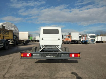 Fahrgestell LKW neu kaufen Iveco Daily 40 - 180 Fahrgestell, E6 Automatik mehrere Einheiten verfügbar: das Bild 5