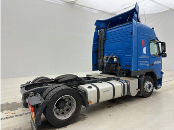 Sattelzugmaschine Volvo FM 370: das Bild 5