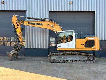LIEBHERR R 922 Kettenbagger