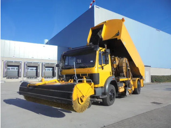 MERCEDES-BENZ SK Kehrmaschine