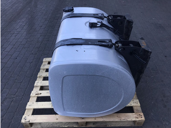 Kraftstofftank für LKW Renault: das Bild 2