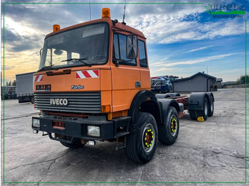 IVECO Fahrgestell LKW