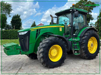 JOHN DEERE 8360R Traktor