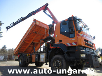 IVECO Trakker Kipper