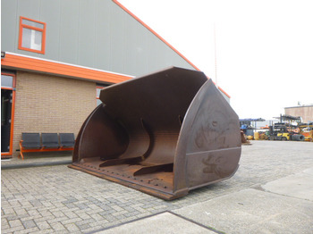 KOMATSU Ladeschaufel