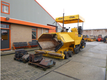 INGERSOLL RAND Asphaltfertiger/ Straßenfertiger