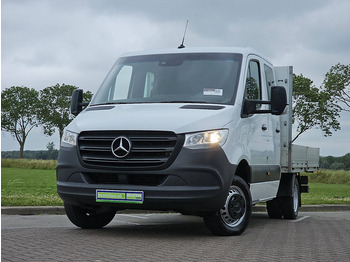 MERCEDES-BENZ Sprinter 516 Pritsche Transporter