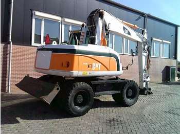 Mobilbagger Caterpillar M313D: das Bild 4