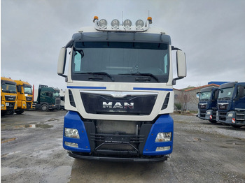 MAN TGX 35.440 Silo Euro 6 8x4 Lift+Lenk Klima (5) – Leasing MAN TGX 35.440 Silo Euro 6 8x4 Lift+Lenk Klima (5): das Bild 4