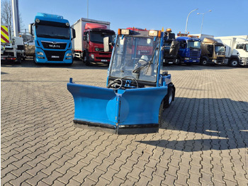 Kommunaltraktor Holder C245 4WD / Tool carrier / Snow plow / PTO Front AN D Rear / 4X4 /: das Bild 3