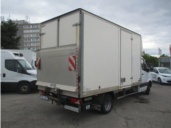 Mercedes-Benz Sprinter 513 CDi mit LBW  – Leasing Mercedes-Benz Sprinter 513 CDi mit LBW: das Bild 4