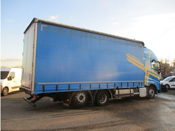 Plane LKW Volvo FH500 6x2 Euro 6 + Schmitz: das Bild 4