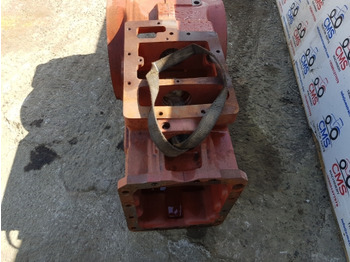 Getriebe New Holland Tm115, Tm125, Case Mxm Transmission Housing 5186644: das Bild 4