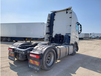 Sattelzugmaschine Volvo FH 500 Globetrotter XL: das Bild 3