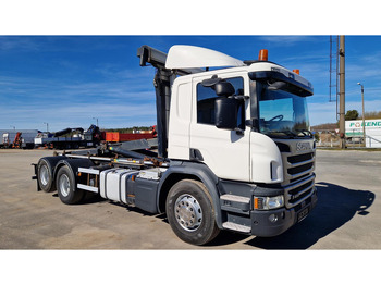 Abrollkipper Scania P410 6X2: das Bild 2