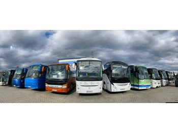 VAN HOOL Reisebus