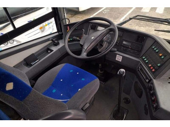 Überlandbus Irisbus AXER / SPROWADZONY / MANUAL / KILKA SZTUK: das Bild 4