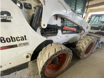 Kompaktlader Bobcat S750: das Bild 4