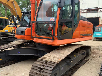 DOOSAN DX300LC Kettenbagger