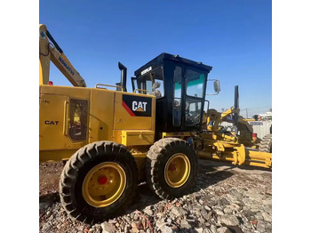 CATERPILLAR 140K Grader
