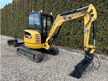 Minibagger CAT 302.7D CR: das Bild 4