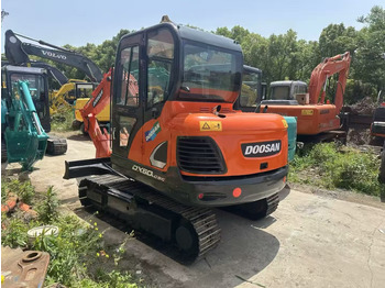 DOOSAN DX60 Minibagger