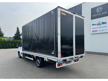 Planen Transporter Renault Master: das Bild 3