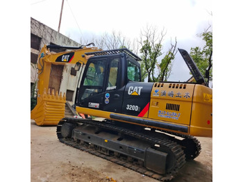 CATERPILLAR 320D2 Kettenbagger