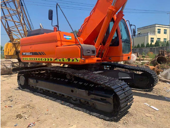 Kettenbagger Doosan DX300: das Bild 5