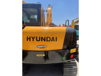 Minibagger Hyundai R80-7: das Bild 4 Minibagger Hyundai R80-7: das Bild 4