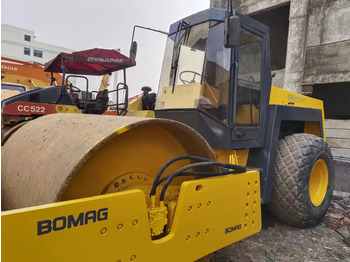 BOMAG Walzenzug