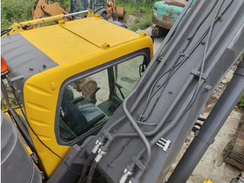 Kettenbagger VOLVO EC360: das Bild 3