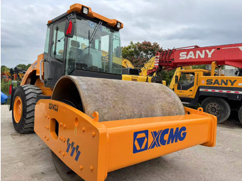 XCMG XS143J Straßenwalze