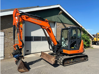 Minibagger Hitachi ZX65USB-5A CLR: das Bild 3