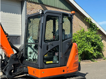 Minibagger Hitachi ZX65USB-5A CLR: das Bild 5