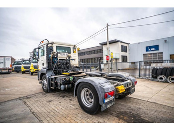 Fahrmischer MAN TGS 18.400 BLS 4X4H+SEMI-MIXER 12M3: das Bild 3