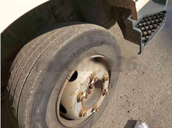 Kipper Für die Beförderung von Silo RENAULT MIDLUM 180: das Bild 5