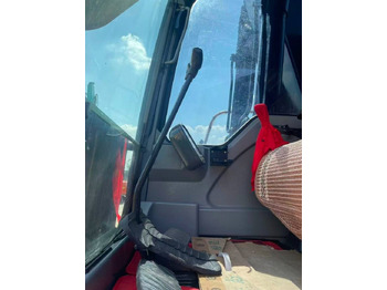 Kettenbagger Volvo EC 240: das Bild 4