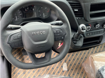 Innenraum Bild 1:  Iveco DAILY VAN, 2,3D 156k, 35S16 V – Leasing Iveco DAILY VAN, 2,3D 156k, 35S16 V