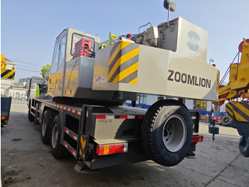 ZOOMLION ZTC250V Mobilkran