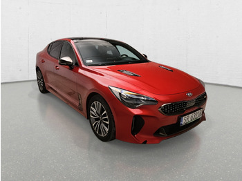 PKW KIA STINGER LIFTBACK: das Bild 2