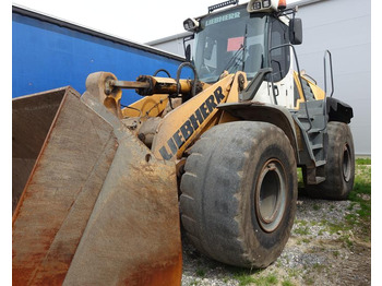 LIEBHERR L 566 Radlader