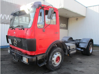 MERCEDES-BENZ Fahrgestell LKW