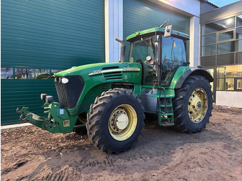 JOHN DEERE 7020 Series Traktor